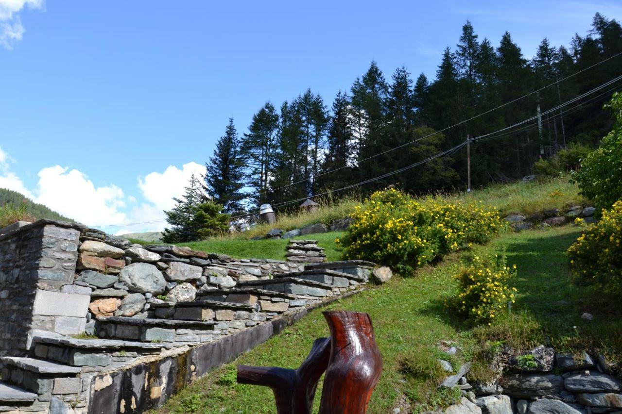 Alle Pendici Del Monte Rosa Champoluc Extérieur photo